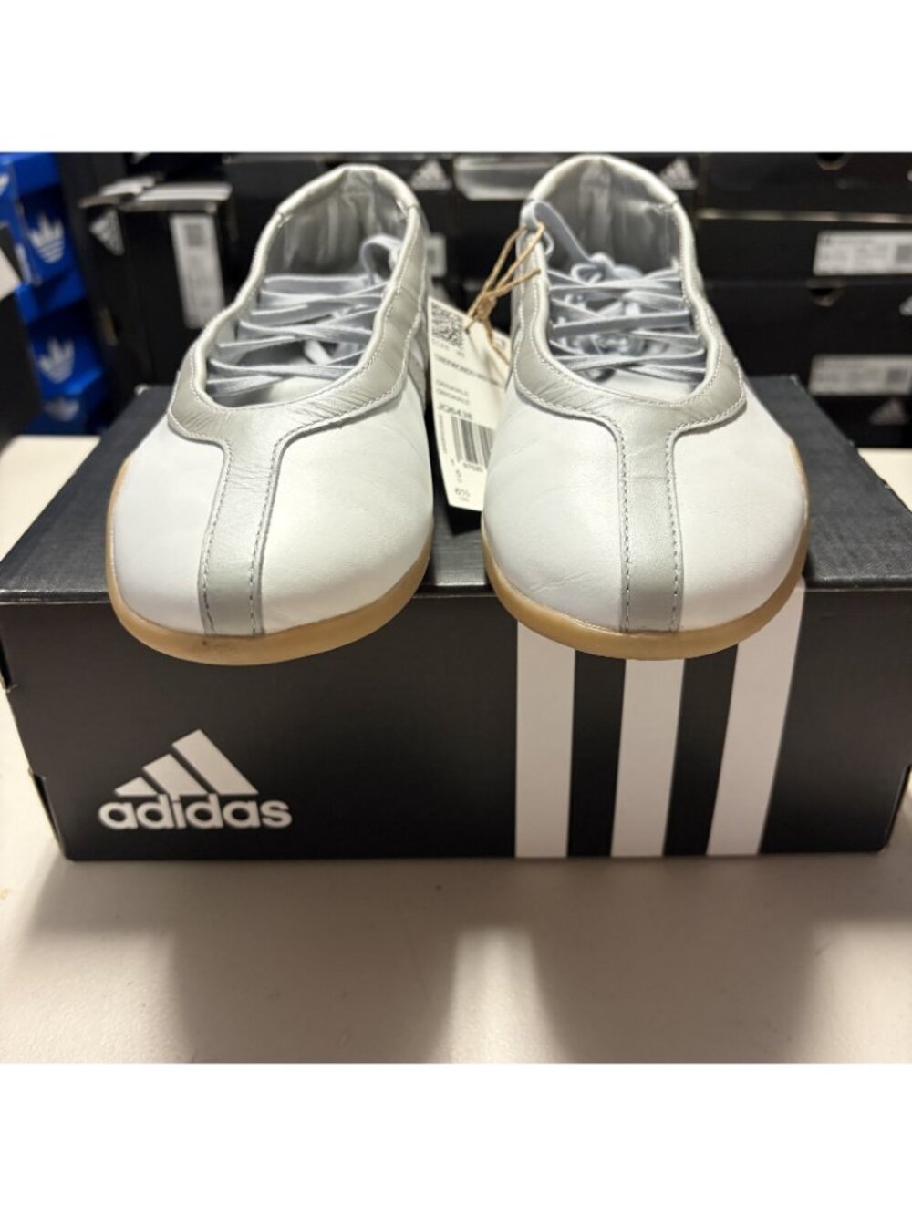 size 6.5 - adidas taekwondo mei ballet womens - jq6438 - Picture 4 of 6